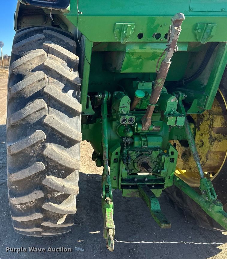 image for item EK9792 1976 John Deere 4430  tractor