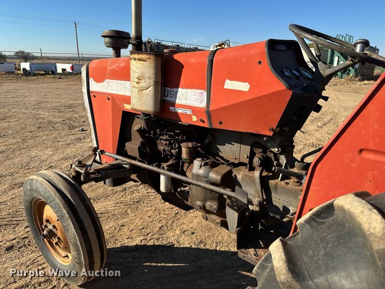 image for item GG9860 1990 Massey Ferguson 231  tractor