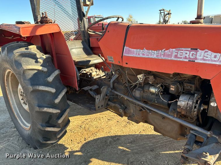 image for item GG9860 1990 Massey Ferguson 231  tractor