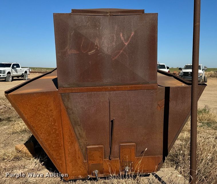 image for item GG9867 Shop built  creep feeder