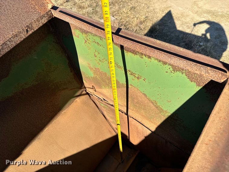 image for item GG9867 Shop built  creep feeder