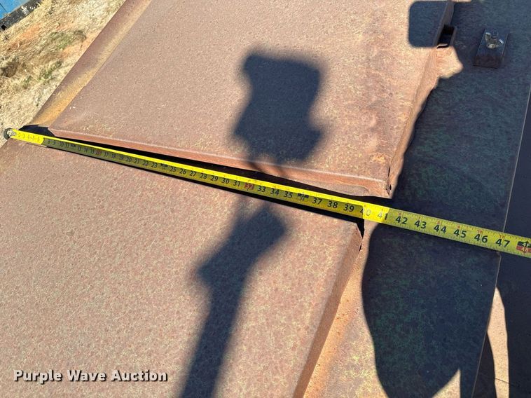 image for item GG9867 Shop built  creep feeder