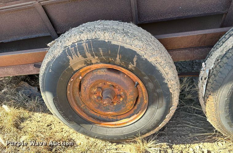 image for item GG9867 Shop built  creep feeder