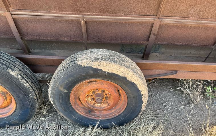 image for item GG9867 Shop built  creep feeder