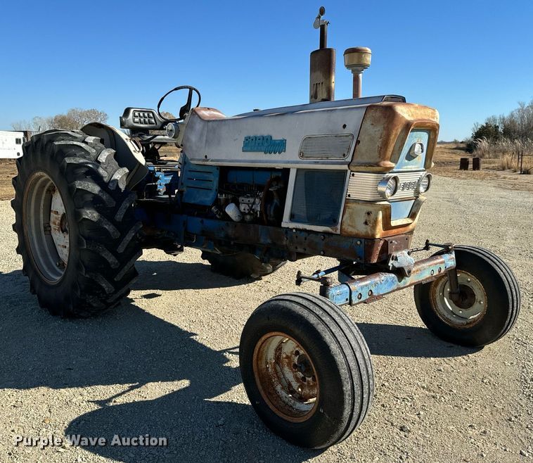 image for item GG9880 Ford 6000  tractor