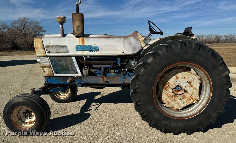 image for item GG9880 Ford 6000  tractor