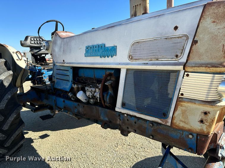 image for item GG9880 Ford 6000  tractor
