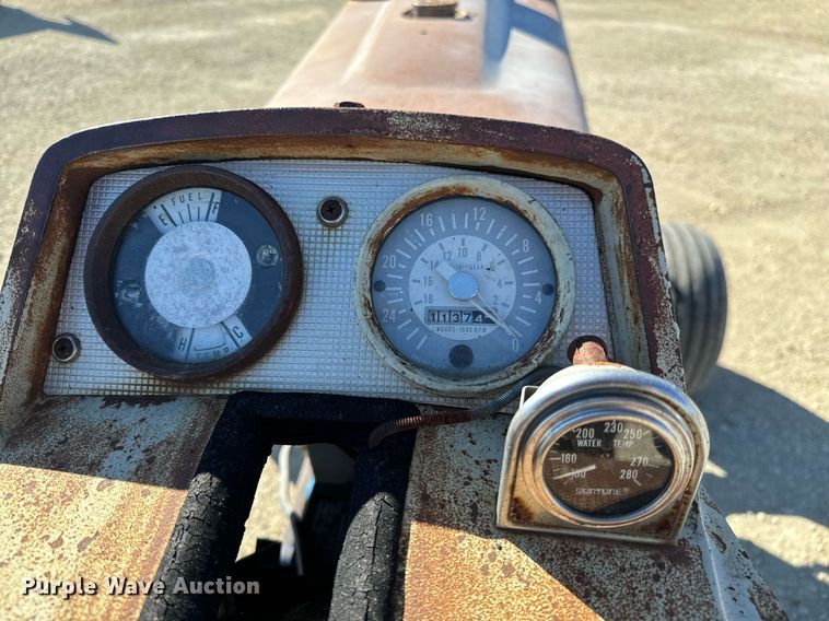 image for item GG9880 Ford 6000  tractor