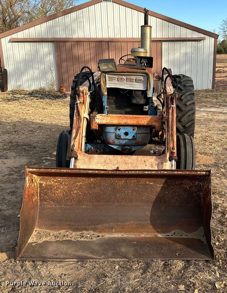 image for item GG9881 Ford 5000  tractor