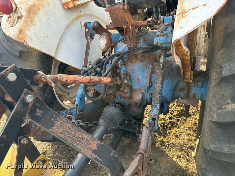 image for item GG9881 Ford 5000  tractor