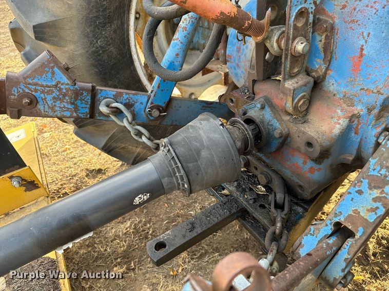 image for item GG9881 Ford 5000  tractor