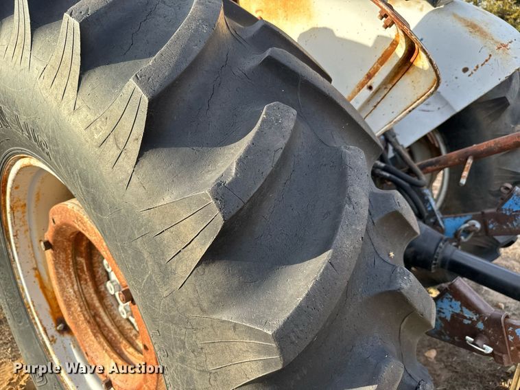 image for item GG9881 Ford 5000  tractor