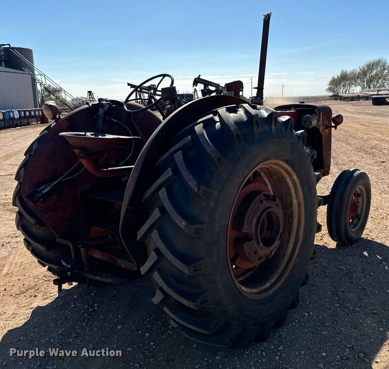 image for item GG9915 1951 McCormick-Deering W9  tractor