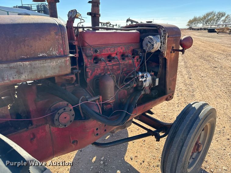 image for item GG9915 1951 McCormick-Deering W9  tractor