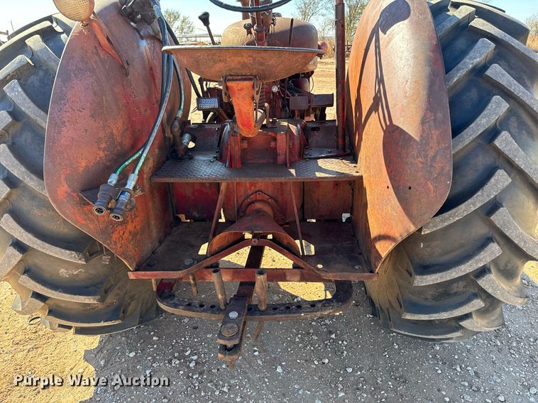 image for item GG9915 1951 McCormick-Deering W9  tractor