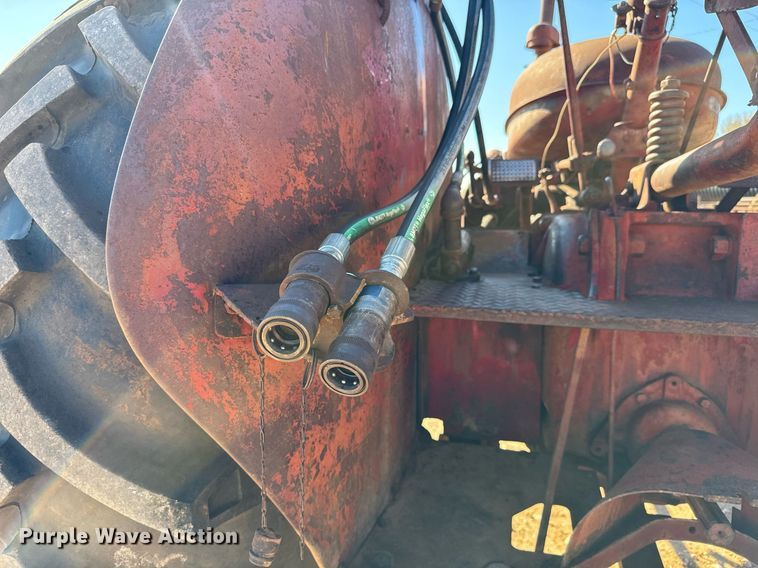 image for item GG9915 1951 McCormick-Deering W9  tractor