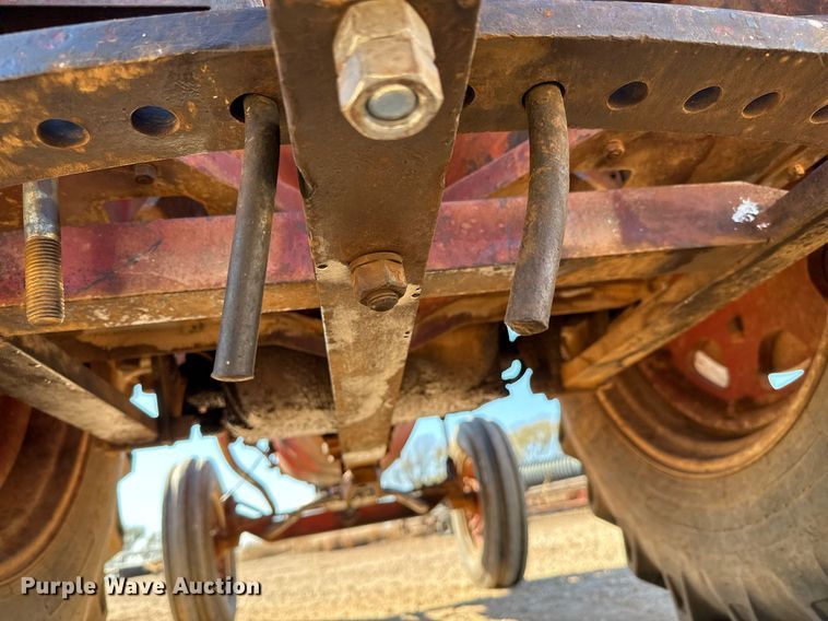 image for item GG9915 1951 McCormick-Deering W9  tractor