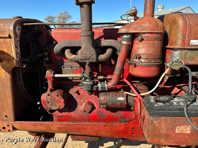 image for item GG9915 1951 McCormick-Deering W9  tractor