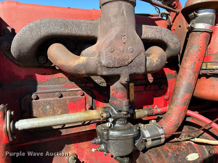 image for item GG9915 1951 McCormick-Deering W9  tractor