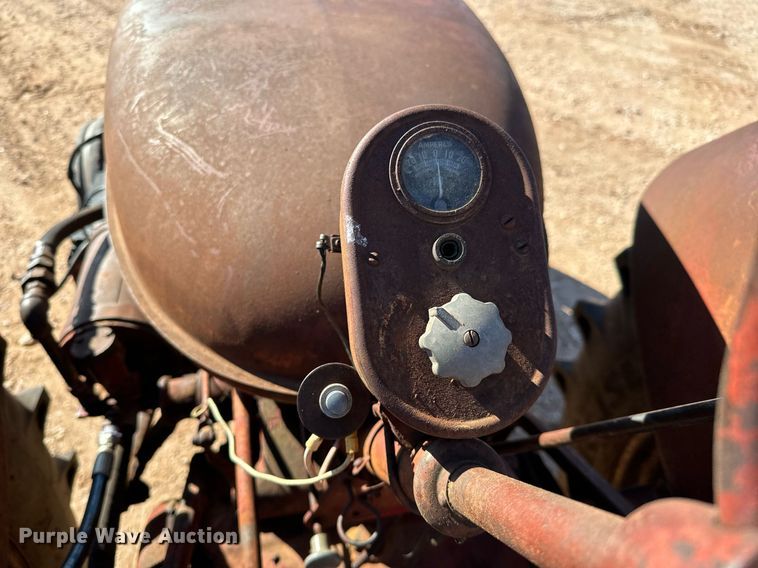 image for item GG9915 1951 McCormick-Deering W9  tractor