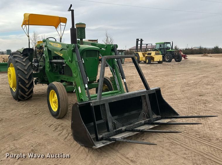 image for item IU9158 1962 John Deere 4010  tractor