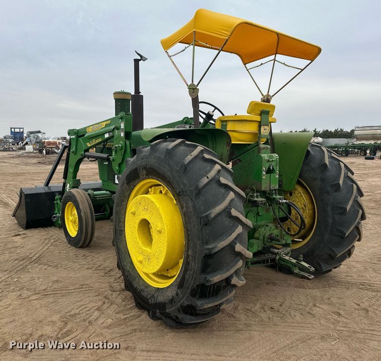 image for item IU9158 1962 John Deere 4010  tractor