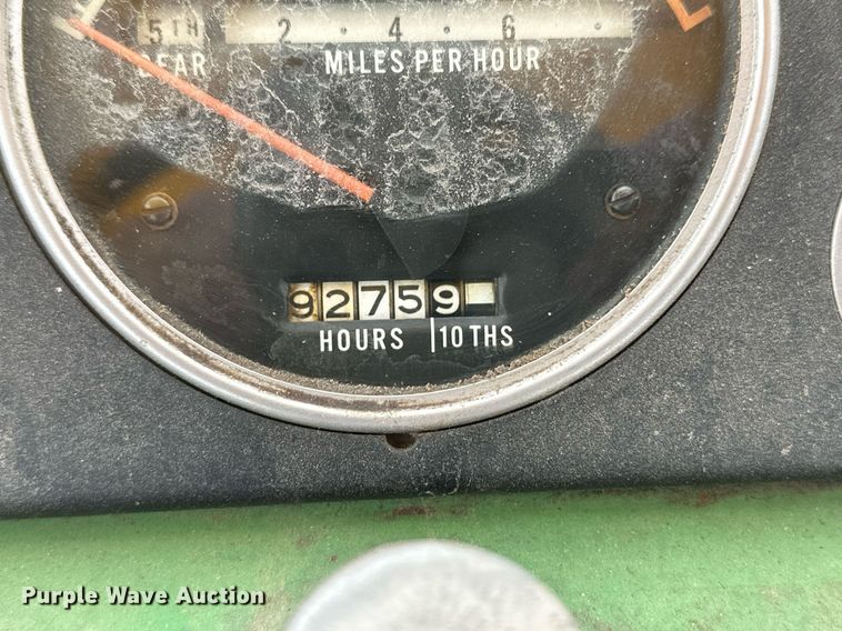 image for item IU9158 1962 John Deere 4010  tractor