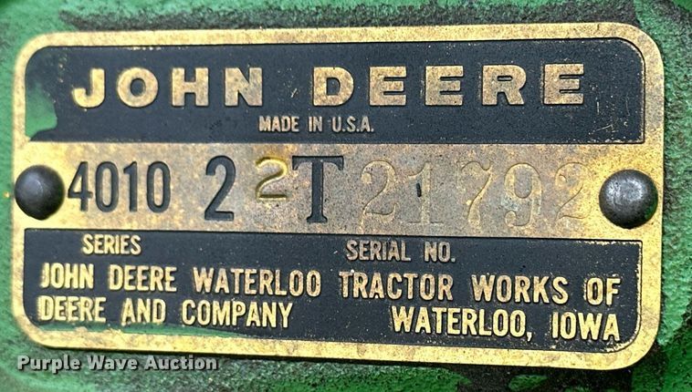 image for item IU9158 1962 John Deere 4010  tractor