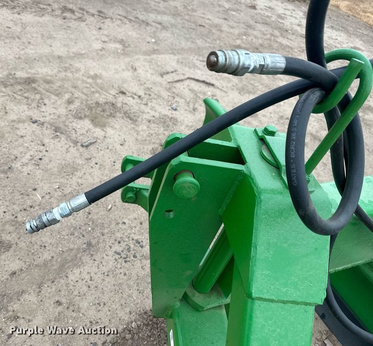 image for item IU9159 John Deere  blade