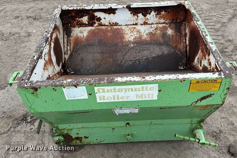 image for item IU9161 Grain roller mill