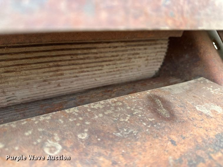 image for item IU9163 Grain roller mill