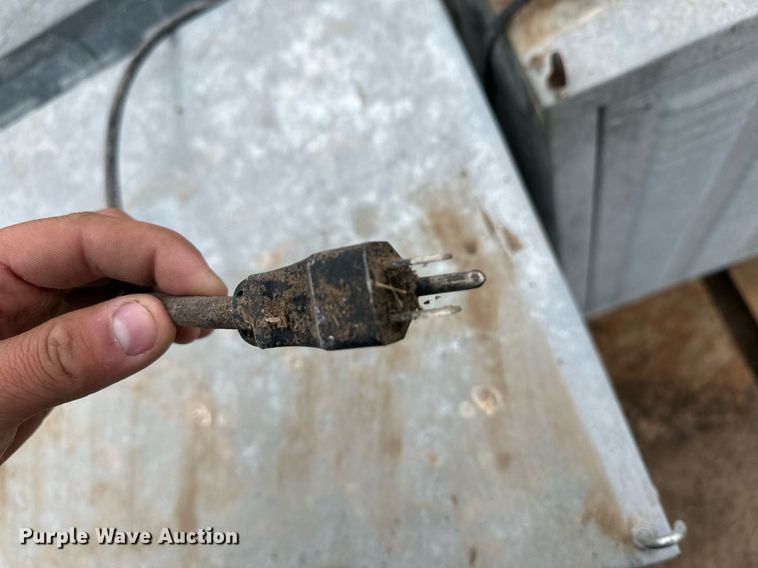 image for item IU9166 (3) Super Saver XL gas heaters