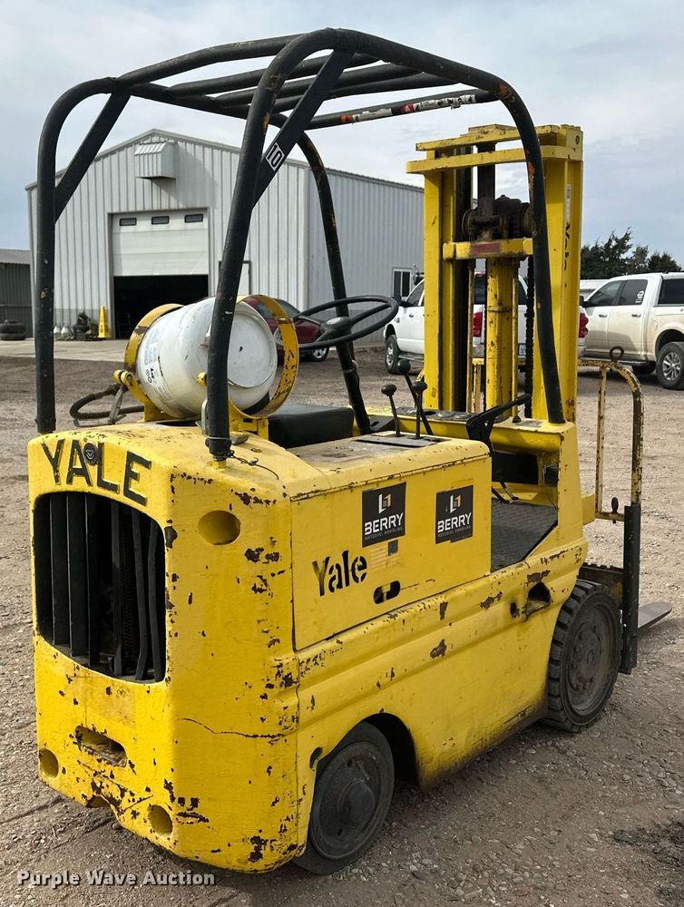 image for item IU9169 Yale G51C-040-CFS-G  forklift