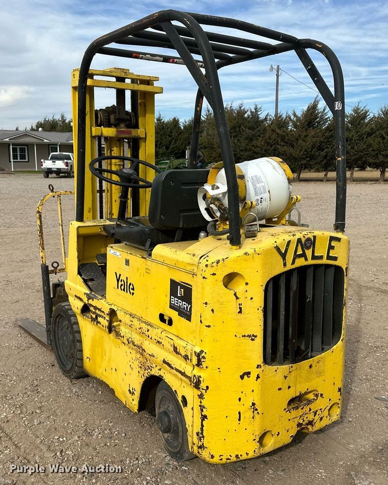 image for item IU9169 Yale G51C-040-CFS-G  forklift
