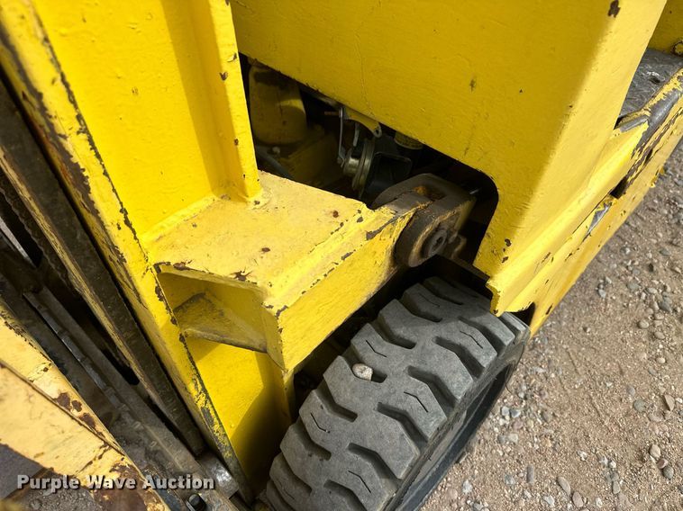 image for item IU9169 Yale G51C-040-CFS-G  forklift