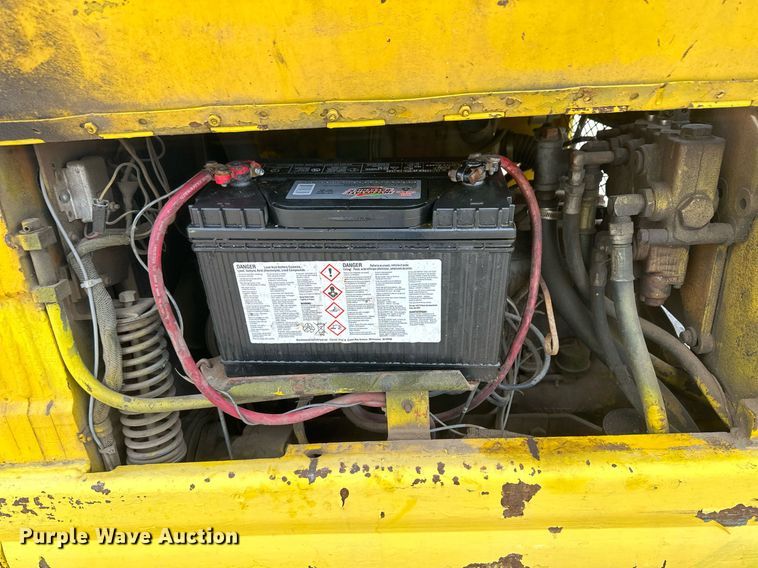 image for item IU9169 Yale G51C-040-CFS-G  forklift