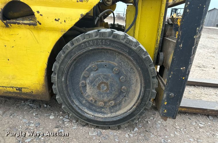 image for item IU9169 Yale G51C-040-CFS-G  forklift