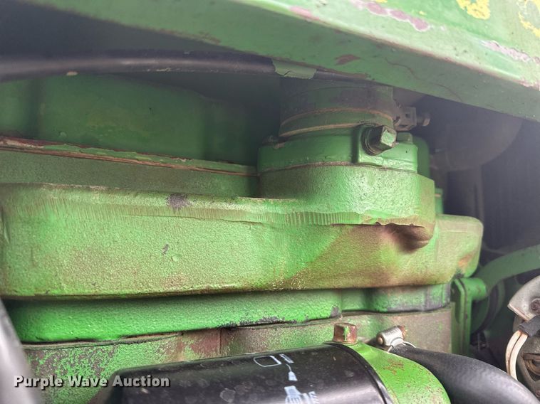 image for item IU9170 1975 John Deere 2630  tractor