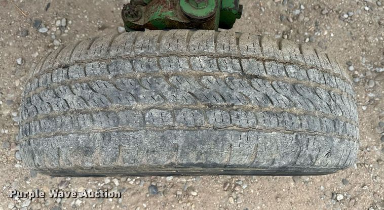 image for item IU9170 1975 John Deere 2630  tractor