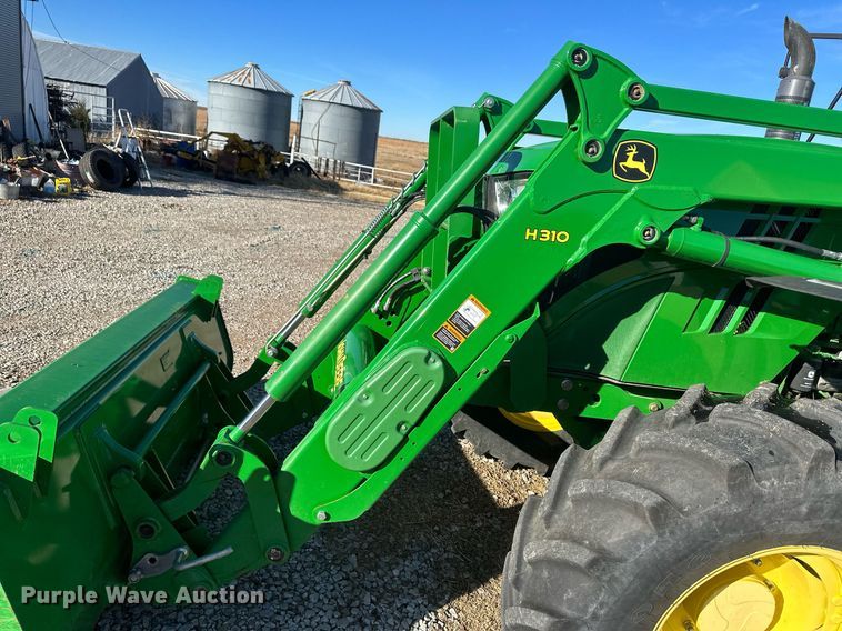 image for item IU9188 2014 John Deere 6125M  MFWD tractor