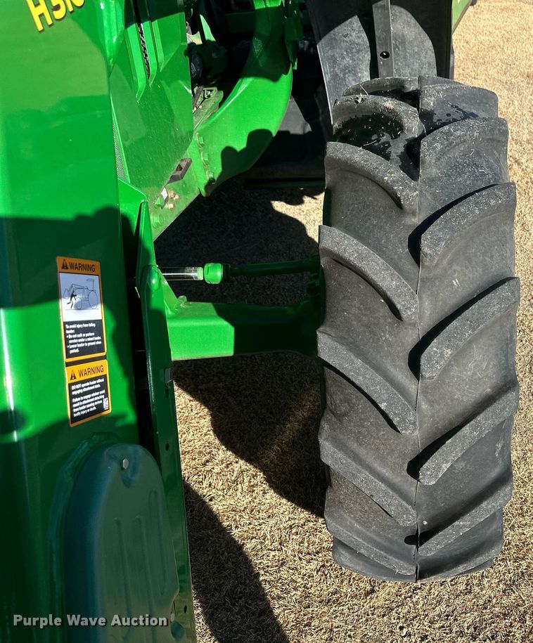 image for item IU9188 2014 John Deere 6125M  MFWD tractor