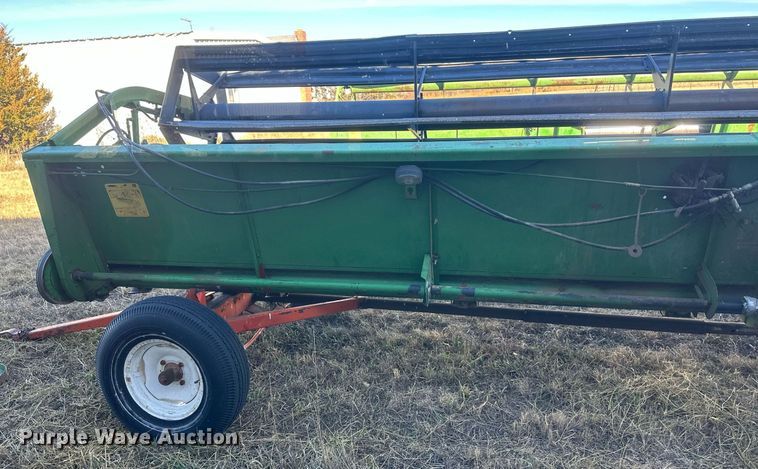 image for item IU9191 John Deere 930  rigid head