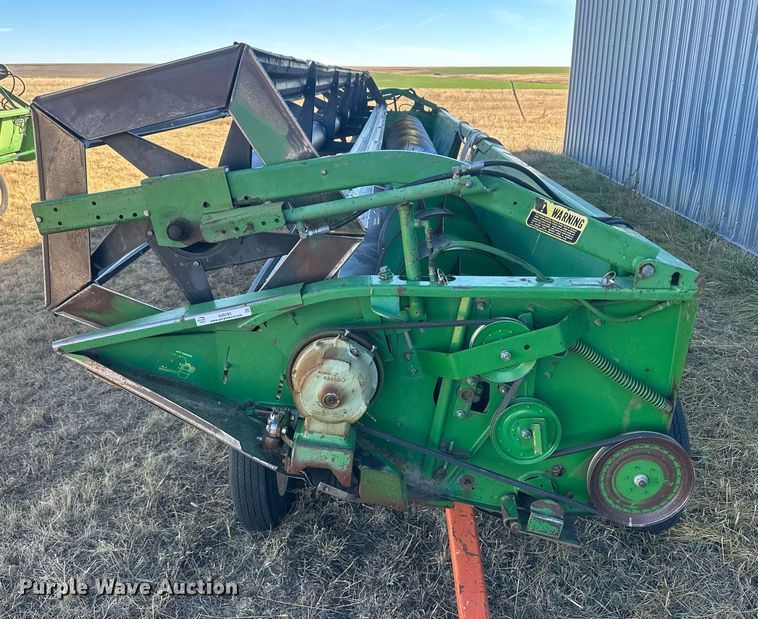 image for item IU9191 John Deere 930  rigid head