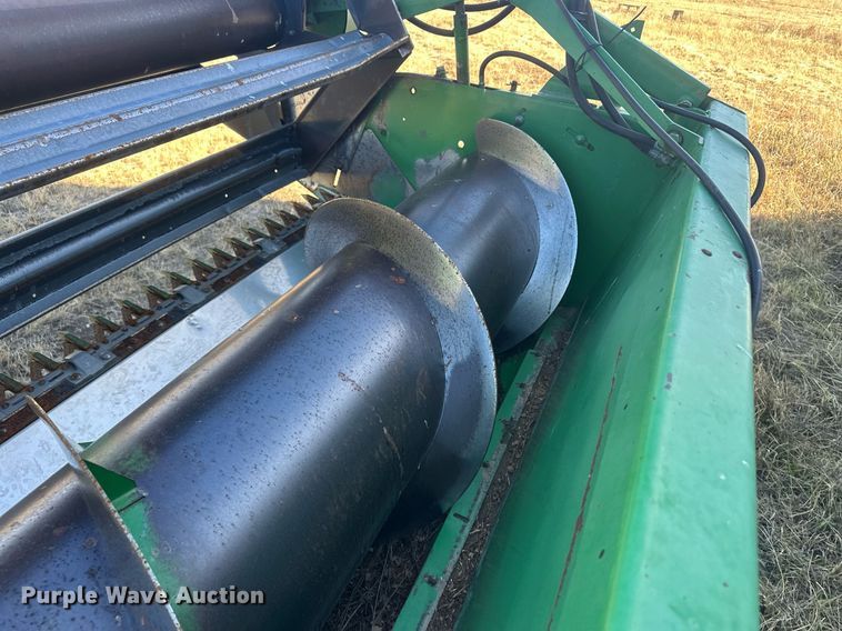 image for item IU9191 John Deere 930  rigid head