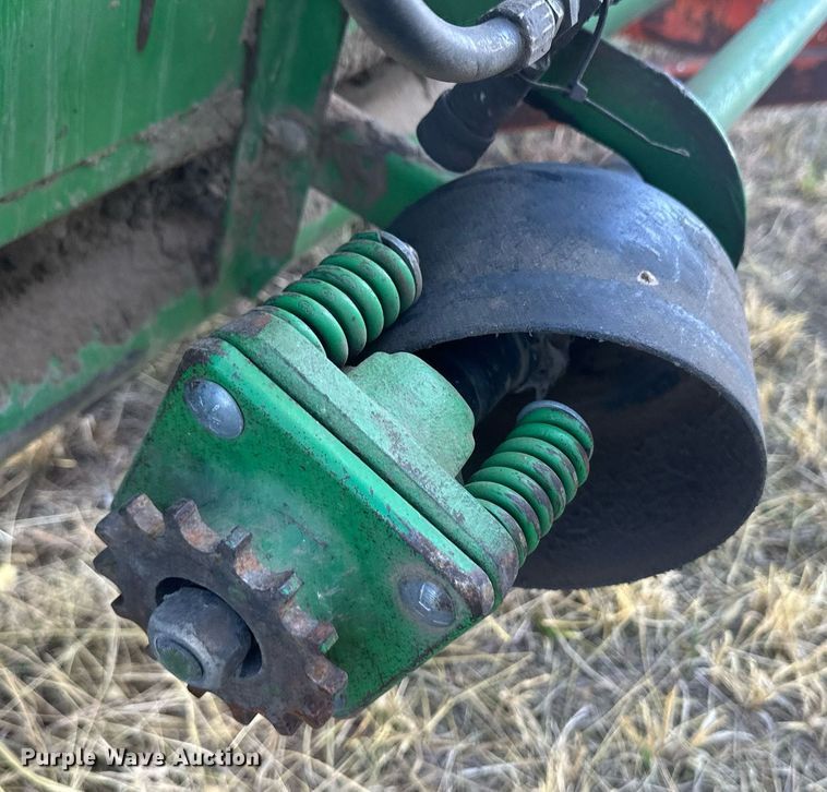 image for item IU9191 John Deere 930  rigid head