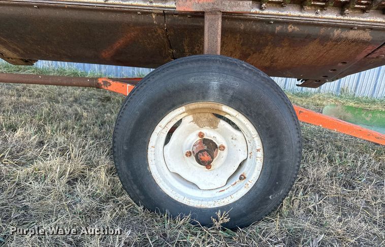 image for item IU9191 John Deere 930  rigid head