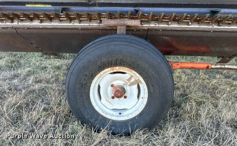 image for item IU9191 John Deere 930  rigid head