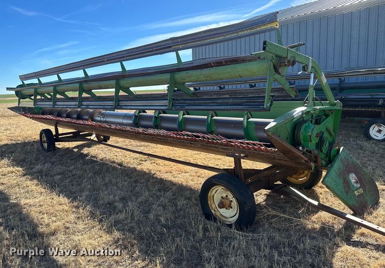 image for item IU9192 John Deere 930  rigid head