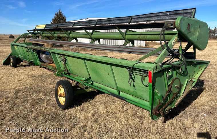 image for item IU9192 John Deere 930  rigid head