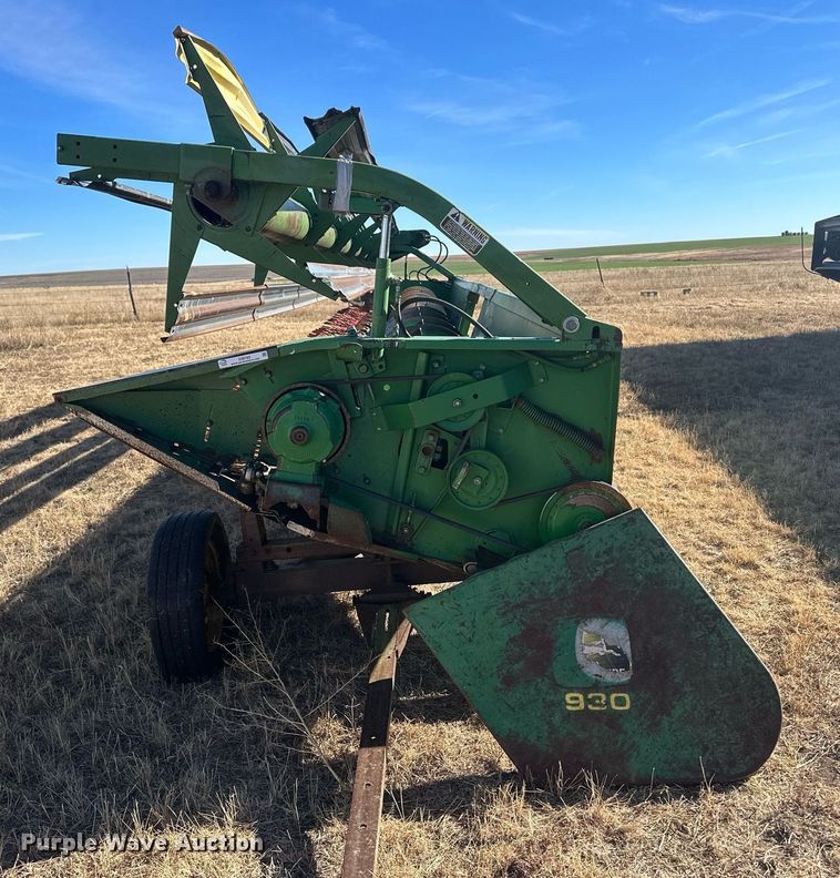 image for item IU9192 John Deere 930  rigid head